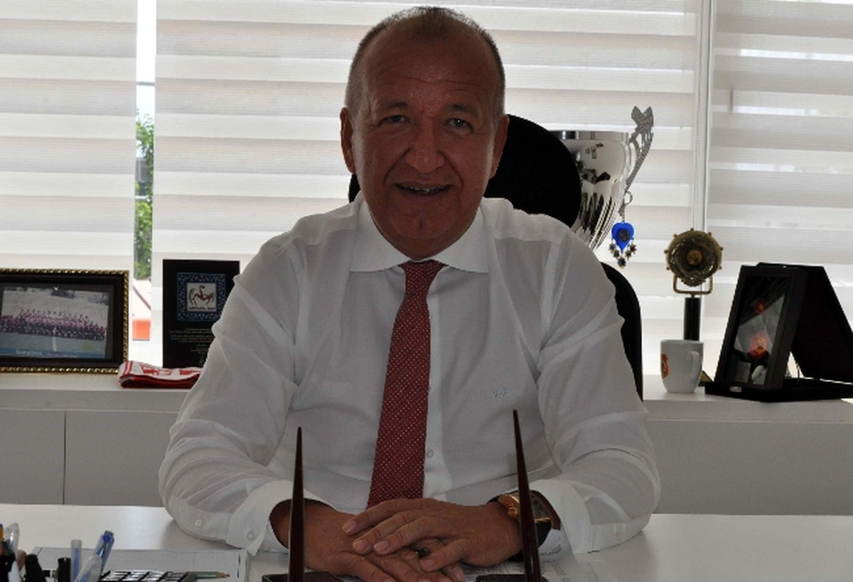 Antalyaspor\'a Sürpriz Transfer Bekleniyor