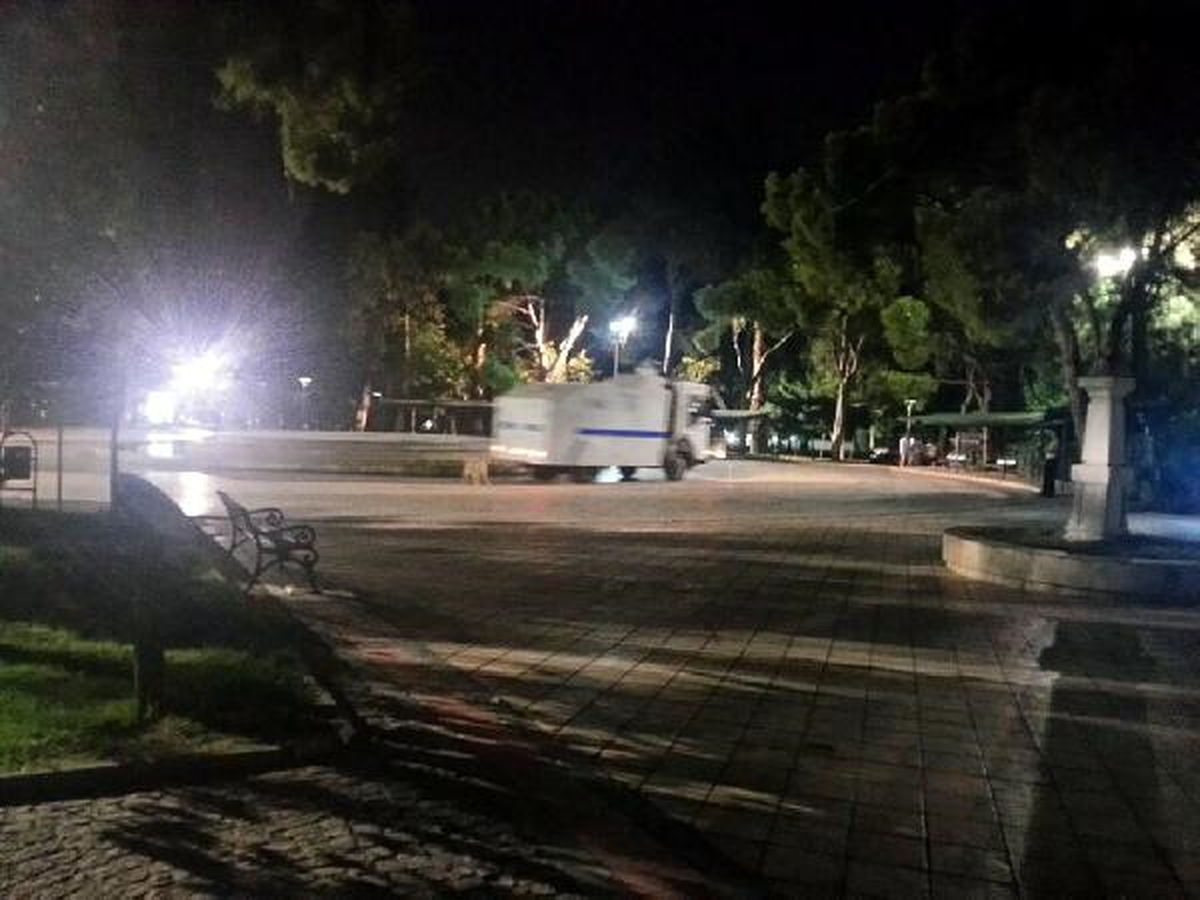Büyükpark\'taki \'Gezi\' Çadırları Kaldırıldı