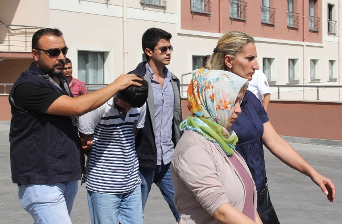 Cinayet Zanlıları Adliyeye Sevk Edildi