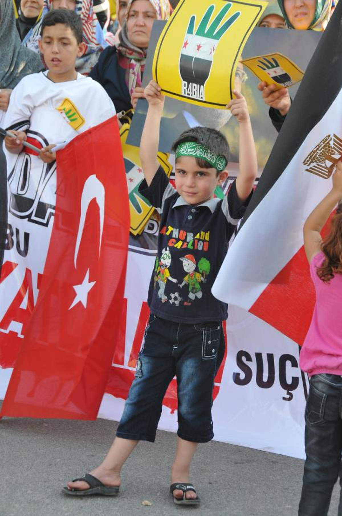 Gaziantep\'te Mısır ve Suriye Protestosu