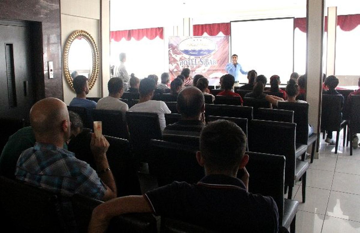 Hakkari\'de Network Marketing Semineri