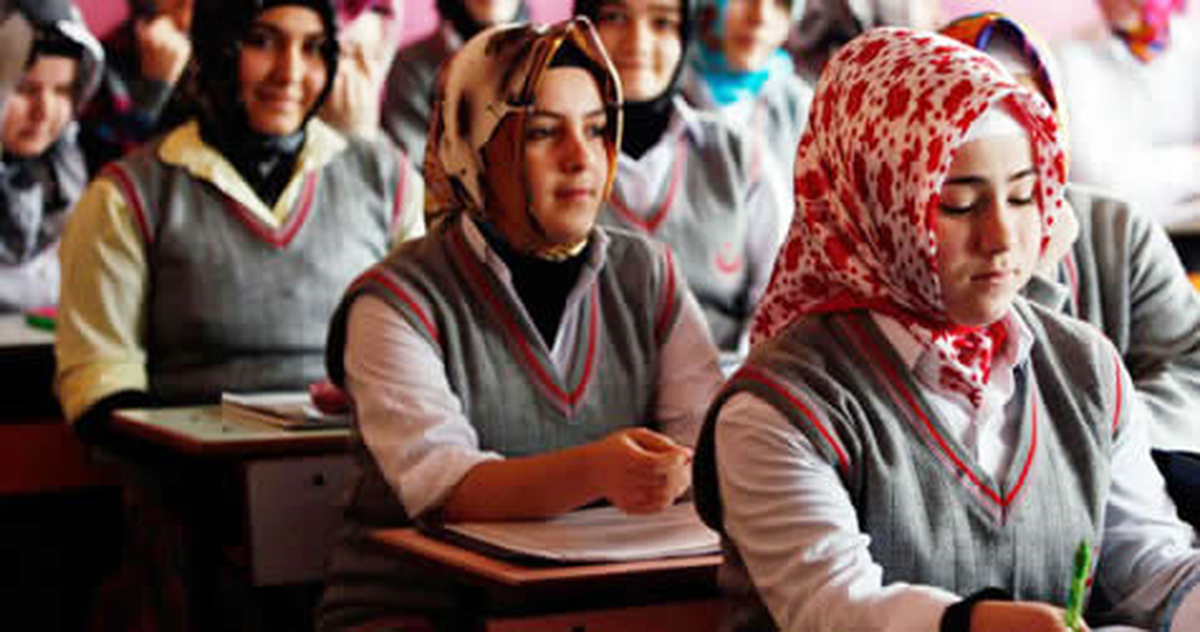 İmam Hatip Ortaokullarına Kayıt Esasları Belirlendi