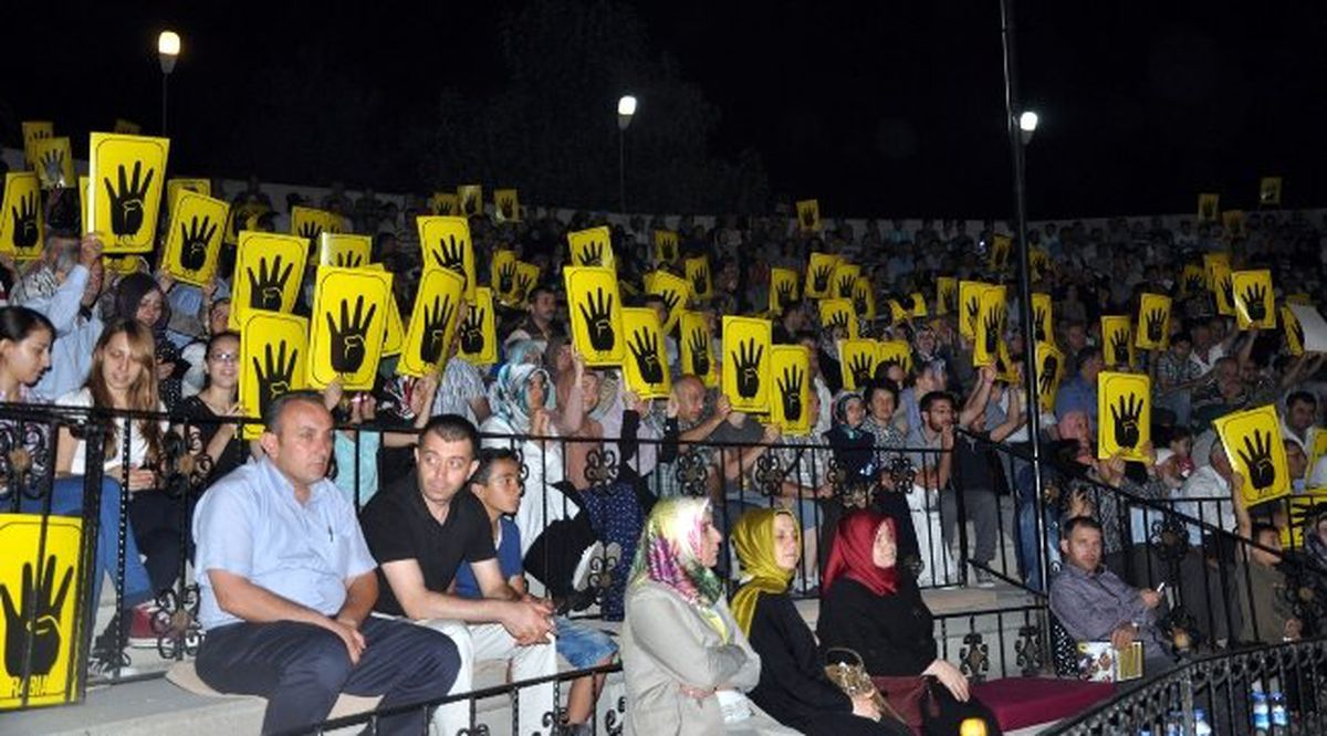 İnegöl\'de "Mısır ve Orta Doğu" Konferansı