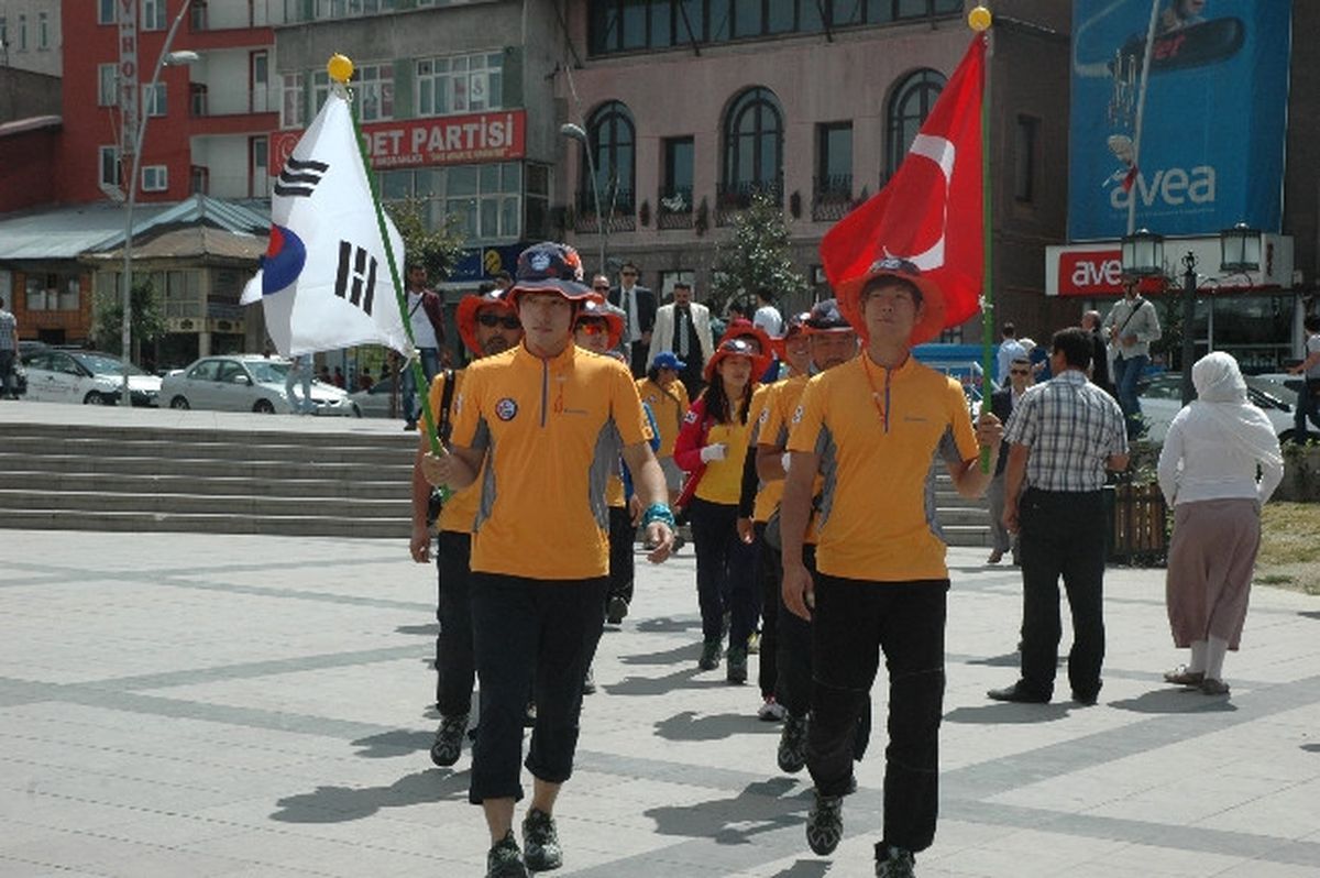 İpek Yolu Kervanı Erzurum\'da
