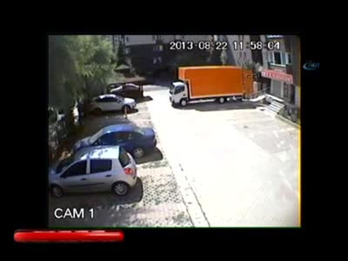 İstanbul\'da 4 Kişiyi Öldüren Seri Katilin Görüntüleri Ortaya Çıktı