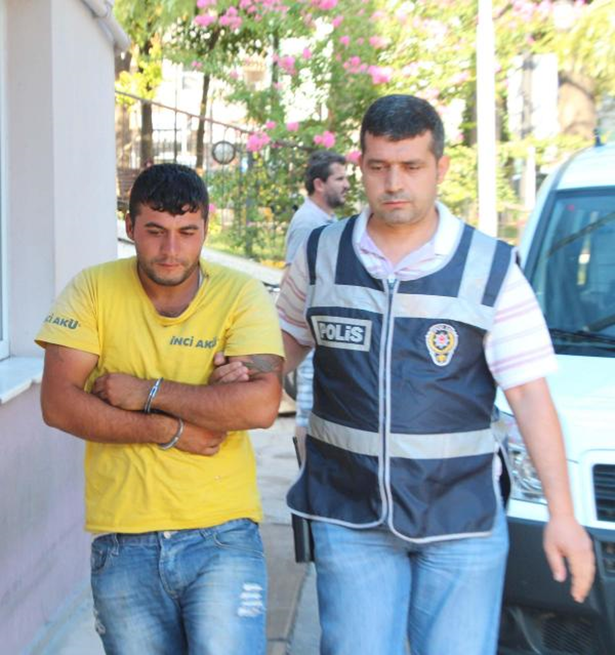 Kapkaç Şüphelisi İzmir\'de Yakalandı