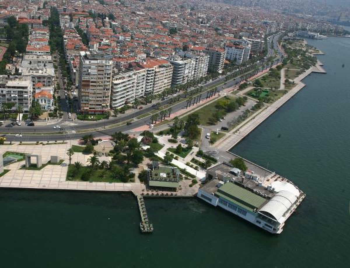 Karşıyaka\'ya Marina, Körfez Temizliğine Tehdit