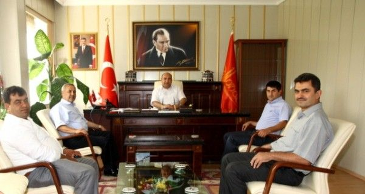 Osmaneli Belediye Başkanı Isıkan\'dan Kaymakam Çakıcı\'ya Ziyaret