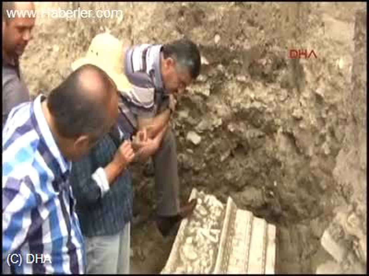 Taşköprü\'deki Kazılarda, Yazıtlara Ulaşıldı