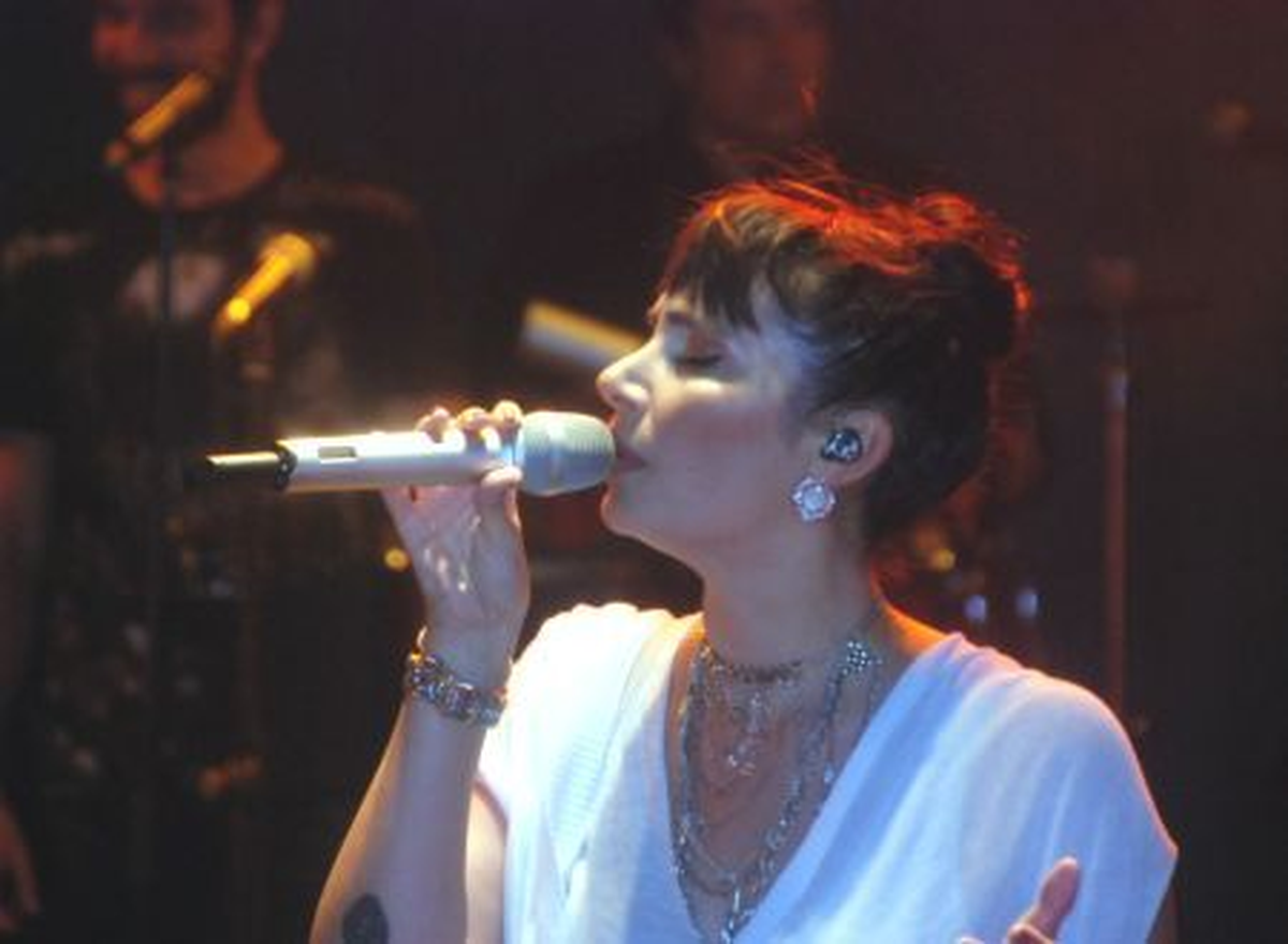 Şarkıcı Sıla Bodrum\'da Konser Verdi