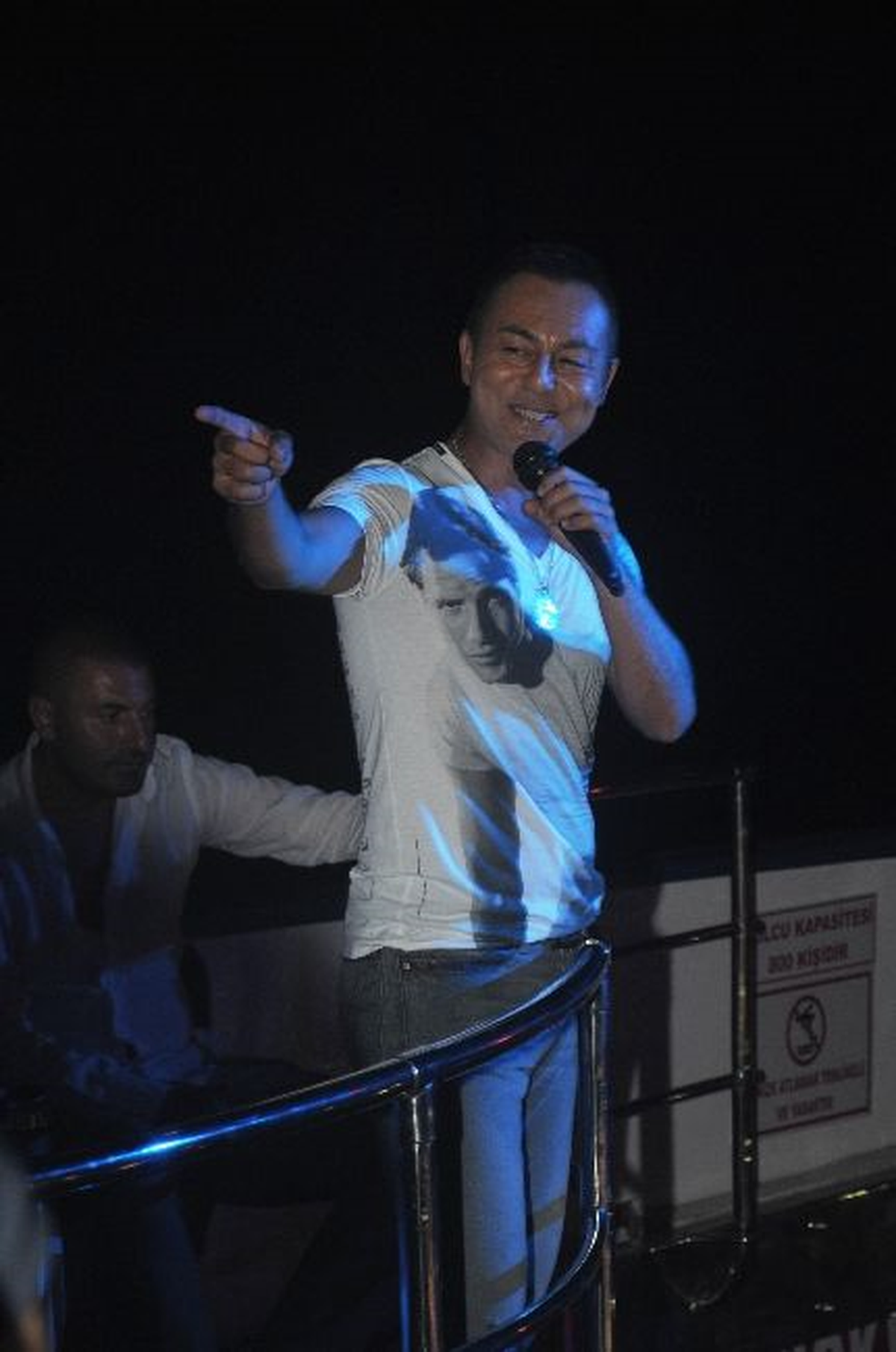 Serdar Ortaç\'tan Evlilik Sinyalleri