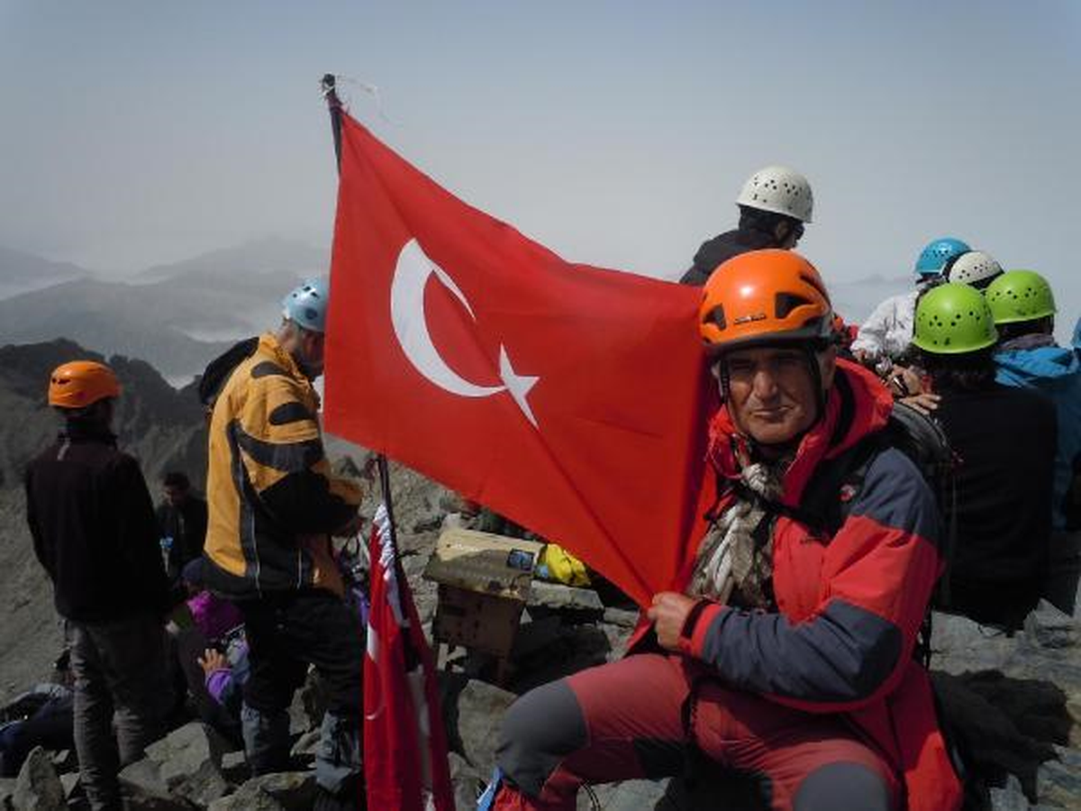 183 Dağcı, Ağrı\'ya Zafer Tırmanışı Yapacak