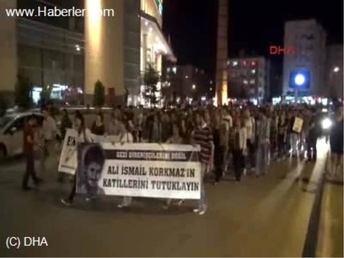 Eskişehir\'de Ali İsmail Korkmaz Yürüyüşünde Gerginlik