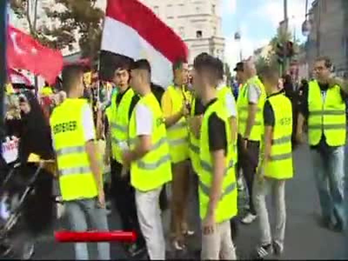 Almanya\'da Mısır\'daki Darbe ve Suriye\'deki Katliam Protesto Edildi