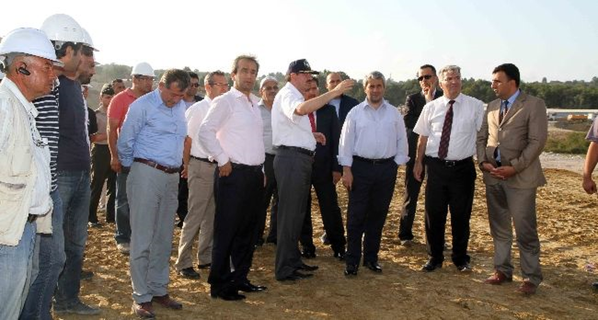 Bakan Ergün, Kandıra Namazgah Barajı\'nı İnceledi