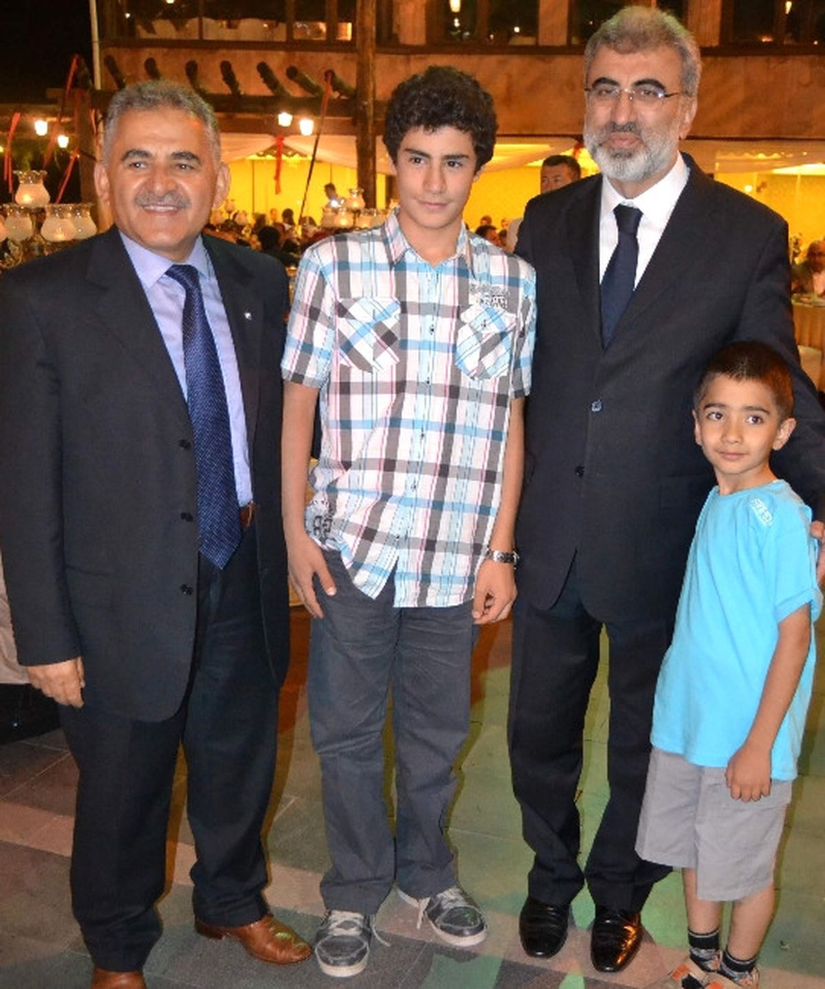 Bakan Yıldız Nikah Şahidi Oldu