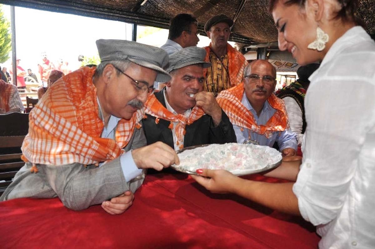 Çocuk Evlerinde Kalan Çocuklara Toplu Sünnet