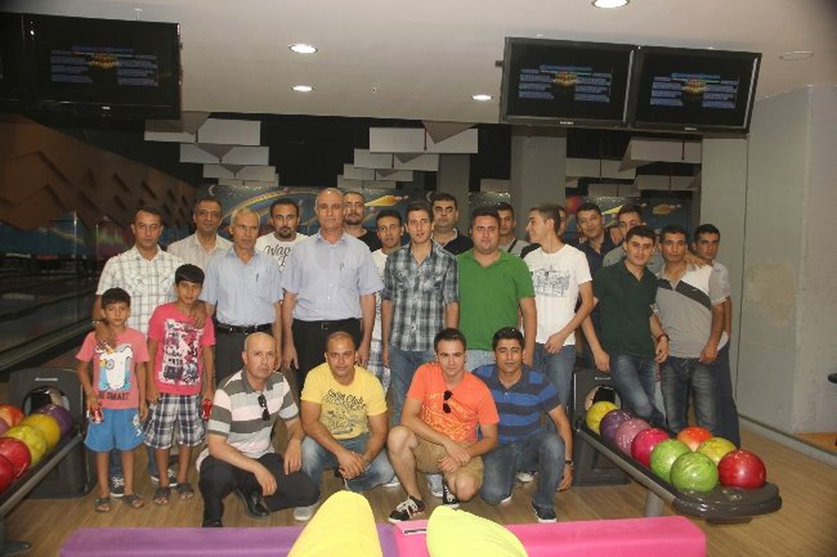 Emniyet Mensupları Piazza Bowling Turnuvası\'nda Yarıştı