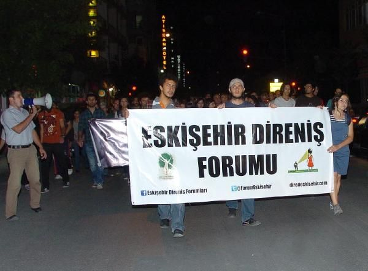 Eskişehir\'de Ali İsmail Korkmaz İçin Oturma Eylemi Yapıldı