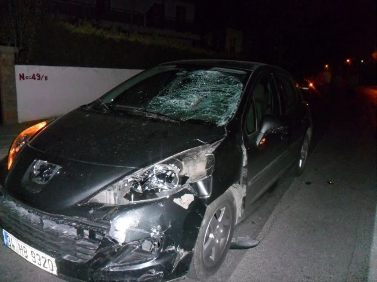 İzmir\'de Trafik Kazası: 5 Yaralı