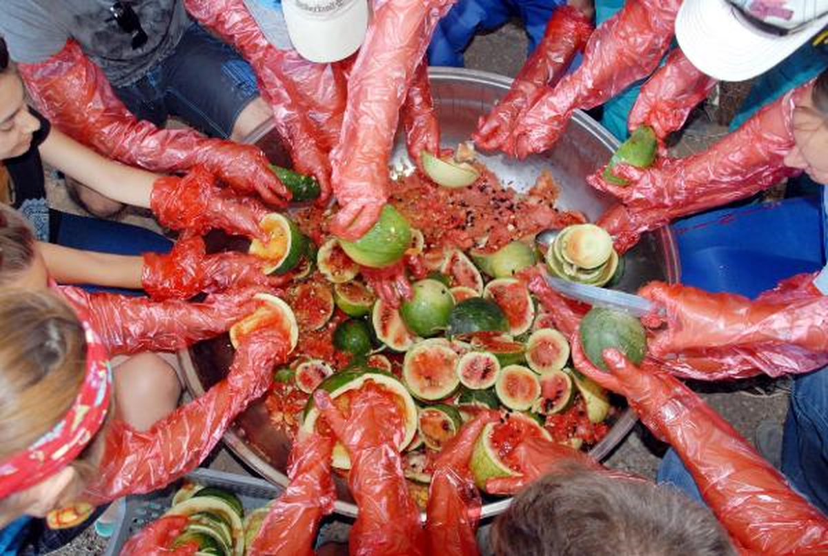 Kansere Karşı Yazın Karpuz, Kışın Karpuz Pekmezi