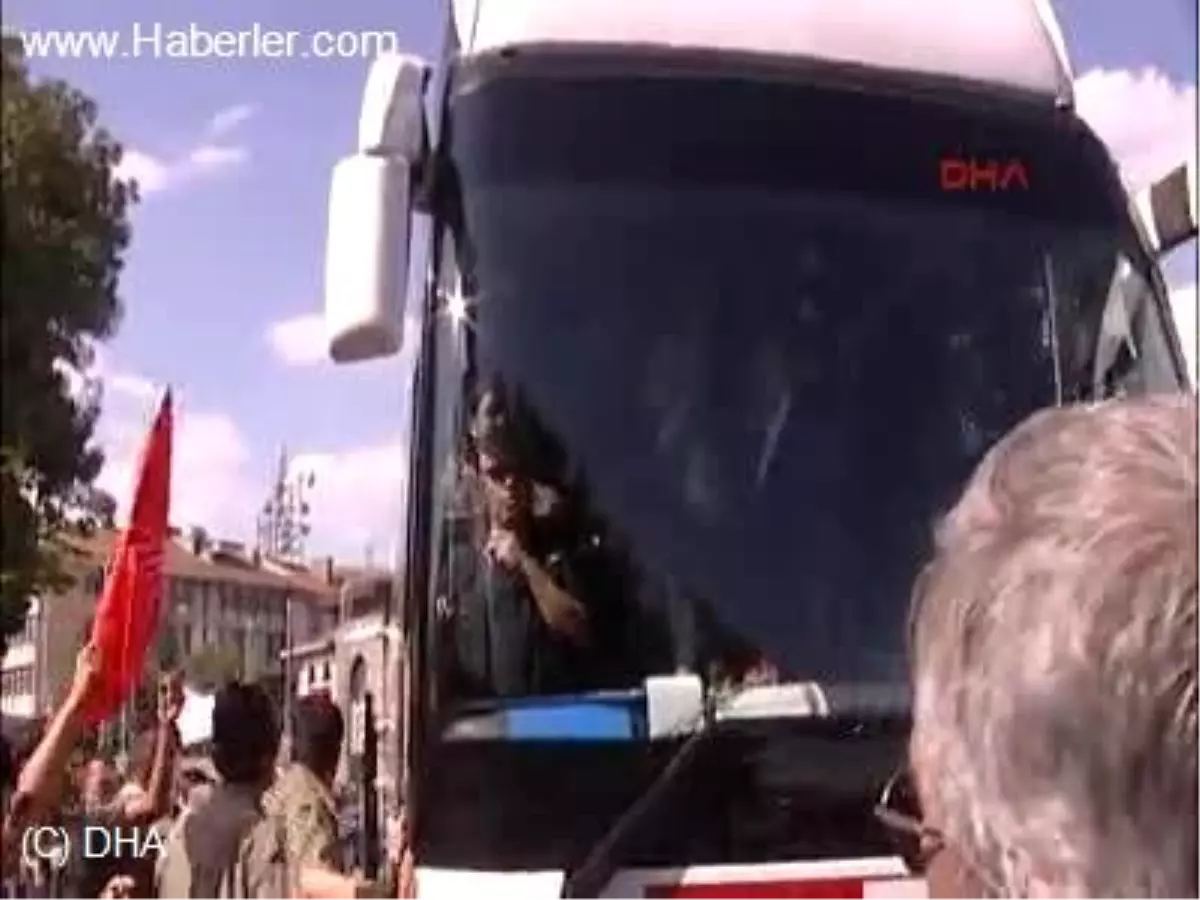 Kılıçdaroğlu: Fas\'tayım, Hastayım, Şimdi de Yastayım