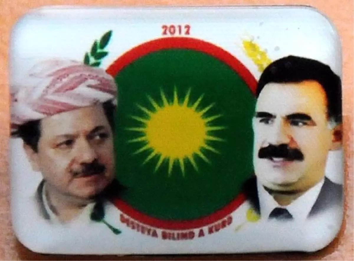 Kürt Lider Rozetleri ve Posterlerine Suriye'de Büyük İlgi