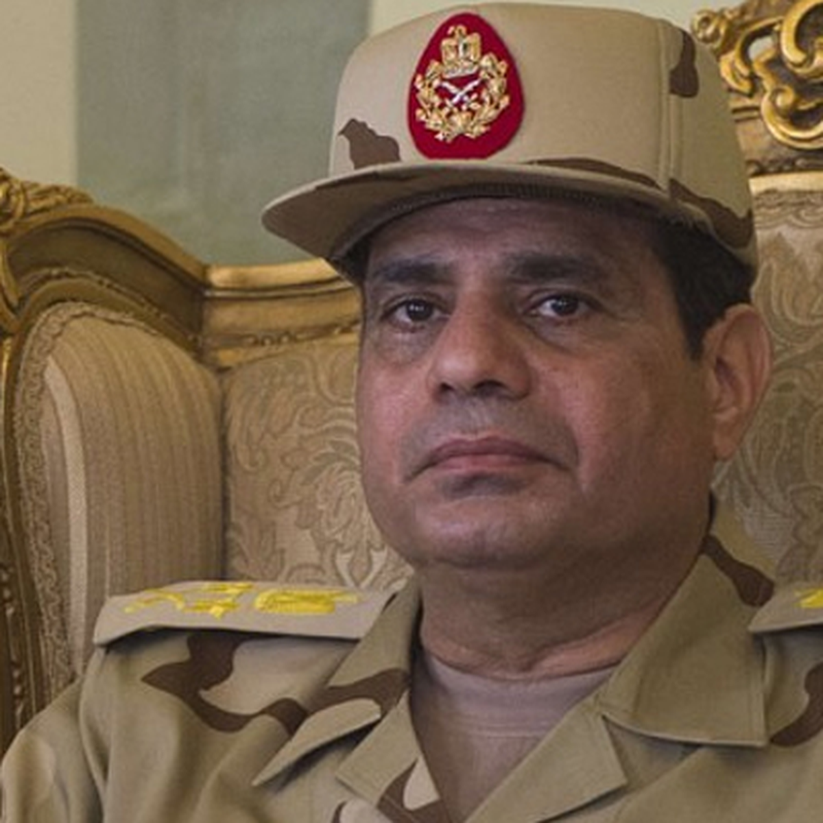Mısırlı General: Sisi\'nin Arkasında İsrail Var