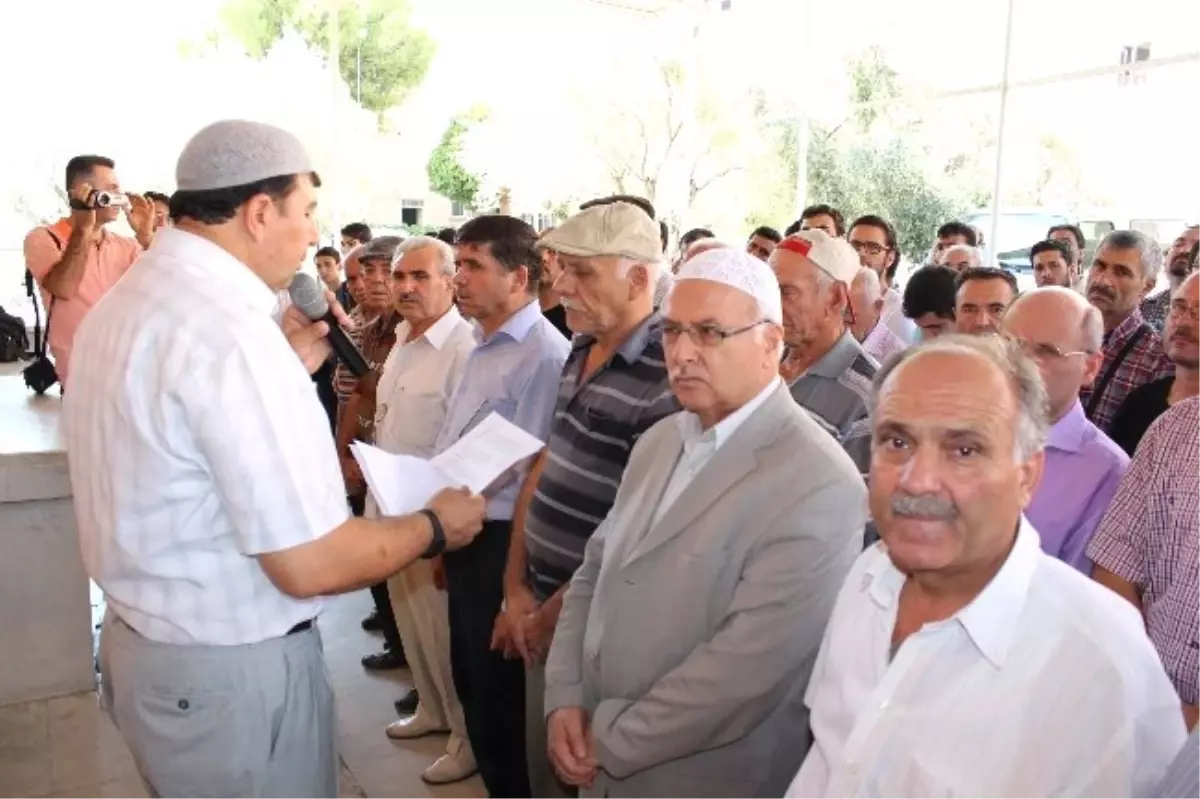 Nazilli\'de Suriyeliler İçin Gıyabi Cenaze Namazı