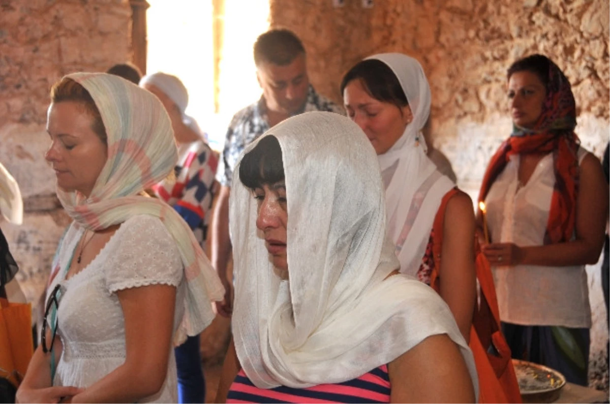Ruslardan Mısır İçin Dua