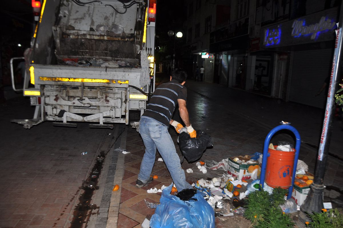 Şehir Temizliği İçin 24 Saat Çalışma Modeli