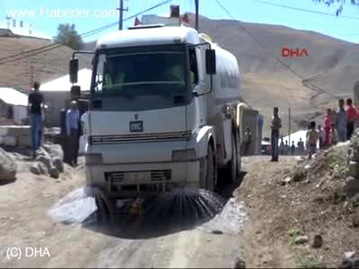 Van BDP Mersin İl Başkanı Van\'da Toprağa Verildi