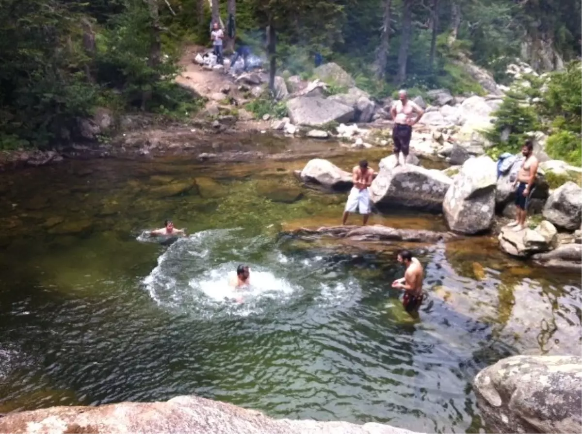 Yaz Sıcağında Serinlemenin Adresi Uludağ