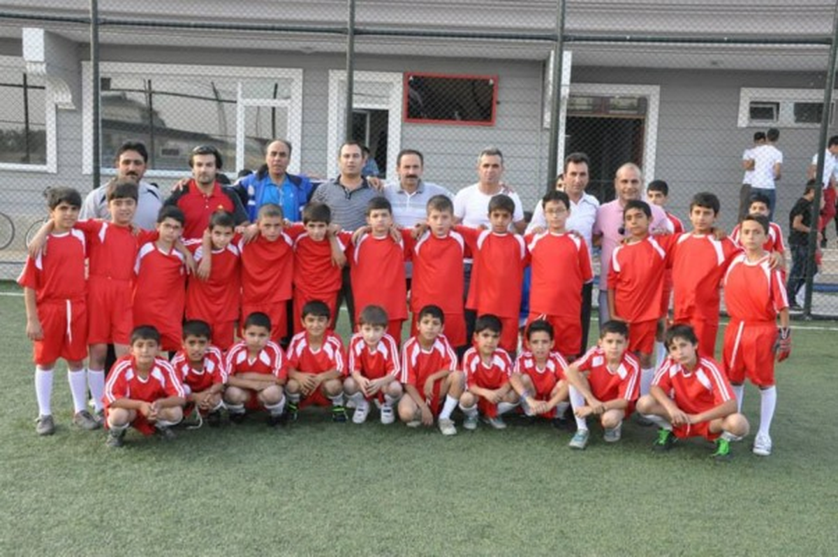Ağrı ASKF\'den Futbol Altyapılarına Destek