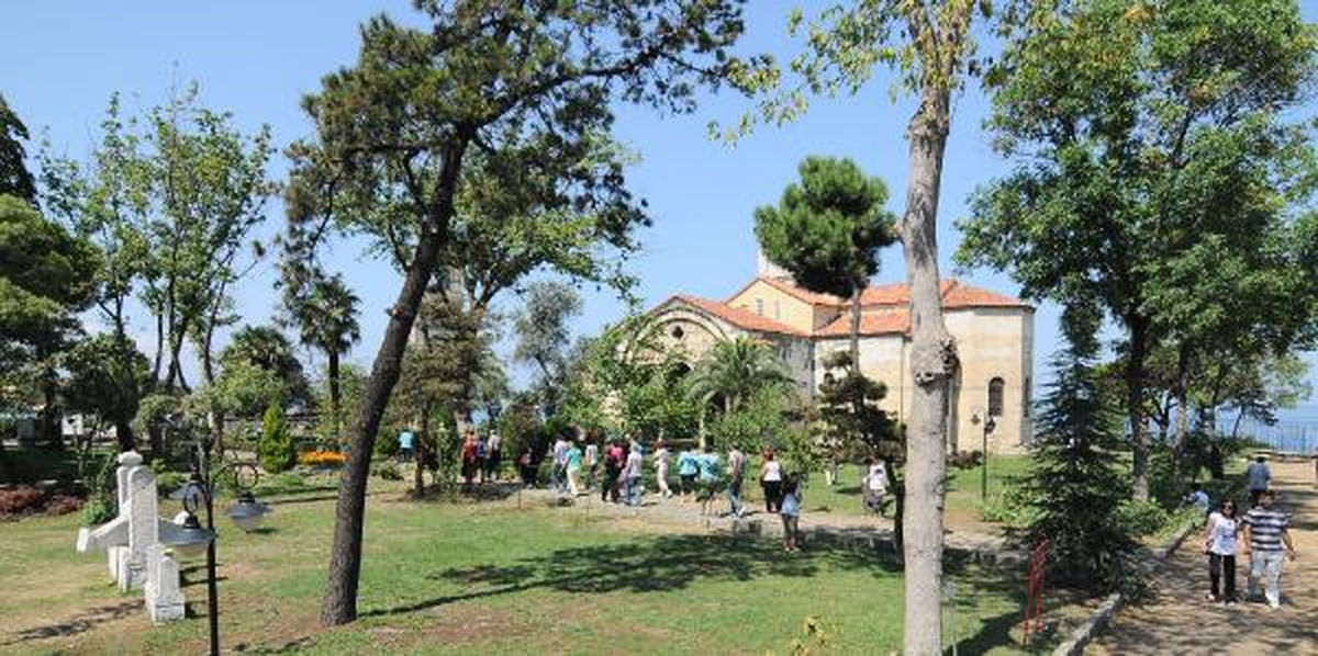 Başbakan Gelecek Dediler, Ayasofya\'da Temizlik Yaptılar