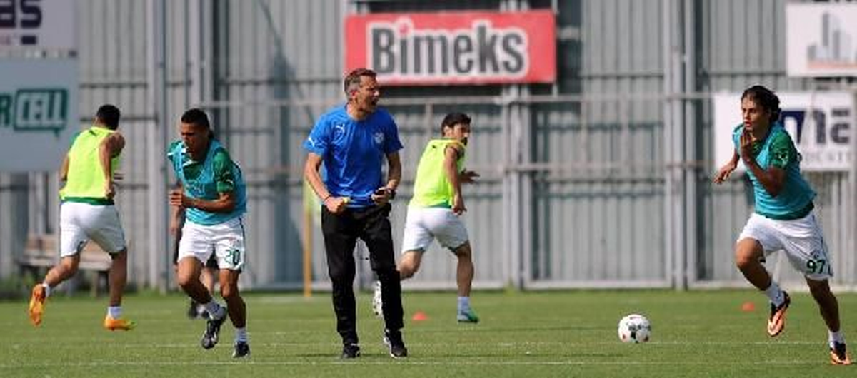 Bursaspor Ara Vermeden Antalspor İçin Hazırlıklara Başladı