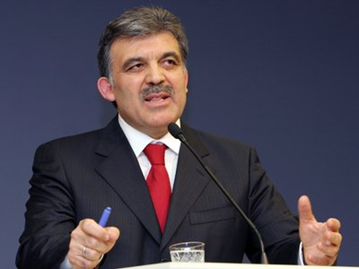 Cumhurbaşkanı Gül: Şanlı Tarihimizden Güç Alarak, Türkiye\'yi Her Alanda Daha İleriye Taşıyacağız