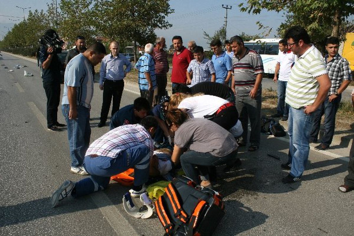 Düzce\'de Trafik Kazası: 1 Yaralı