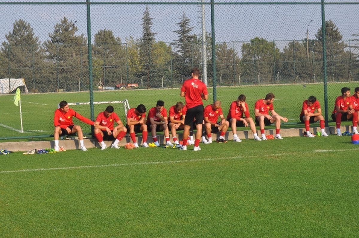 Eskişehirspor, Galatasaray Maçına Hazırlanıyor