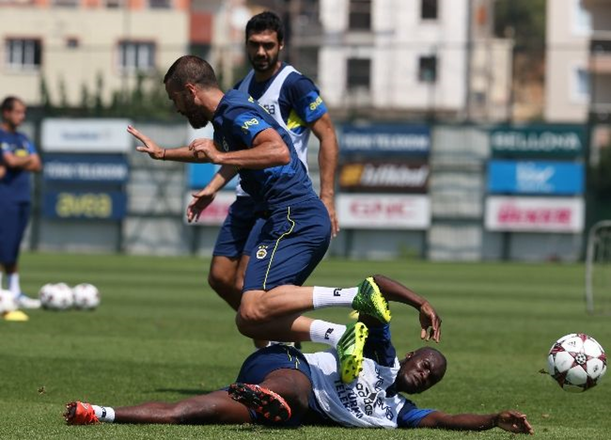 Fenerbahçe Arsenal Maçının Hazırlıklarını Tamamladı