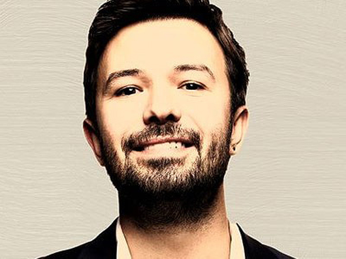 Yalın\'ın Bodrum Konserine Genç Kızlar Yoğun İlgi Gösterdi