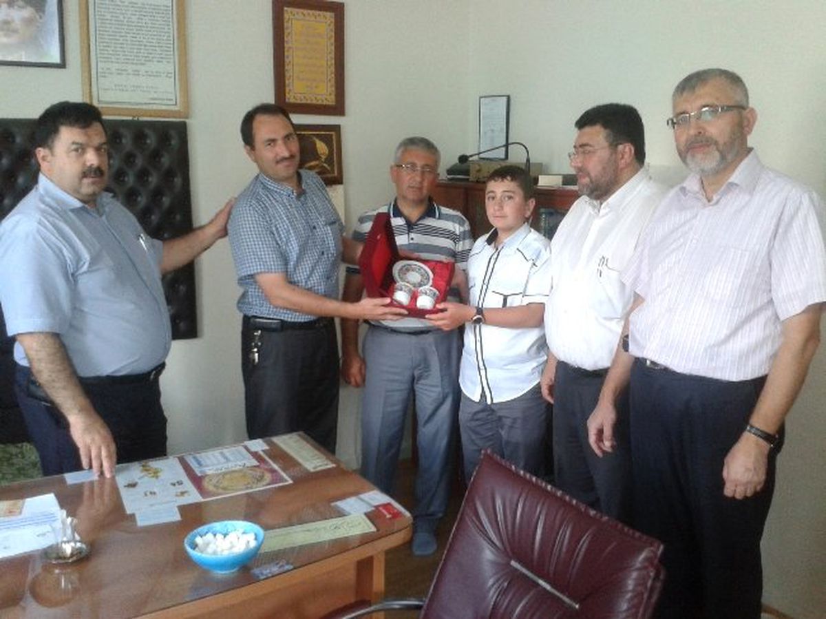 Hafızın Babasından Teşekkür Ziyareti