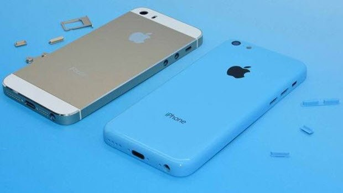 iPhone 5S ve 5C yan yana!