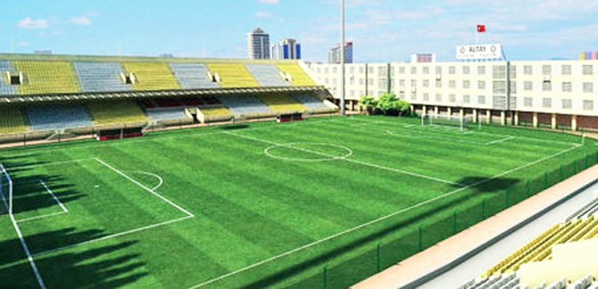 İzmir Alsancak Stadı\'nda Sona Doğru