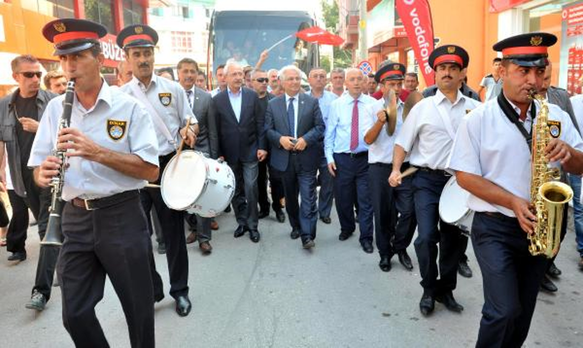 Kılıçdaroğlu: Yuhalayanlar Kendi Tarihini Bilmiyor (3)