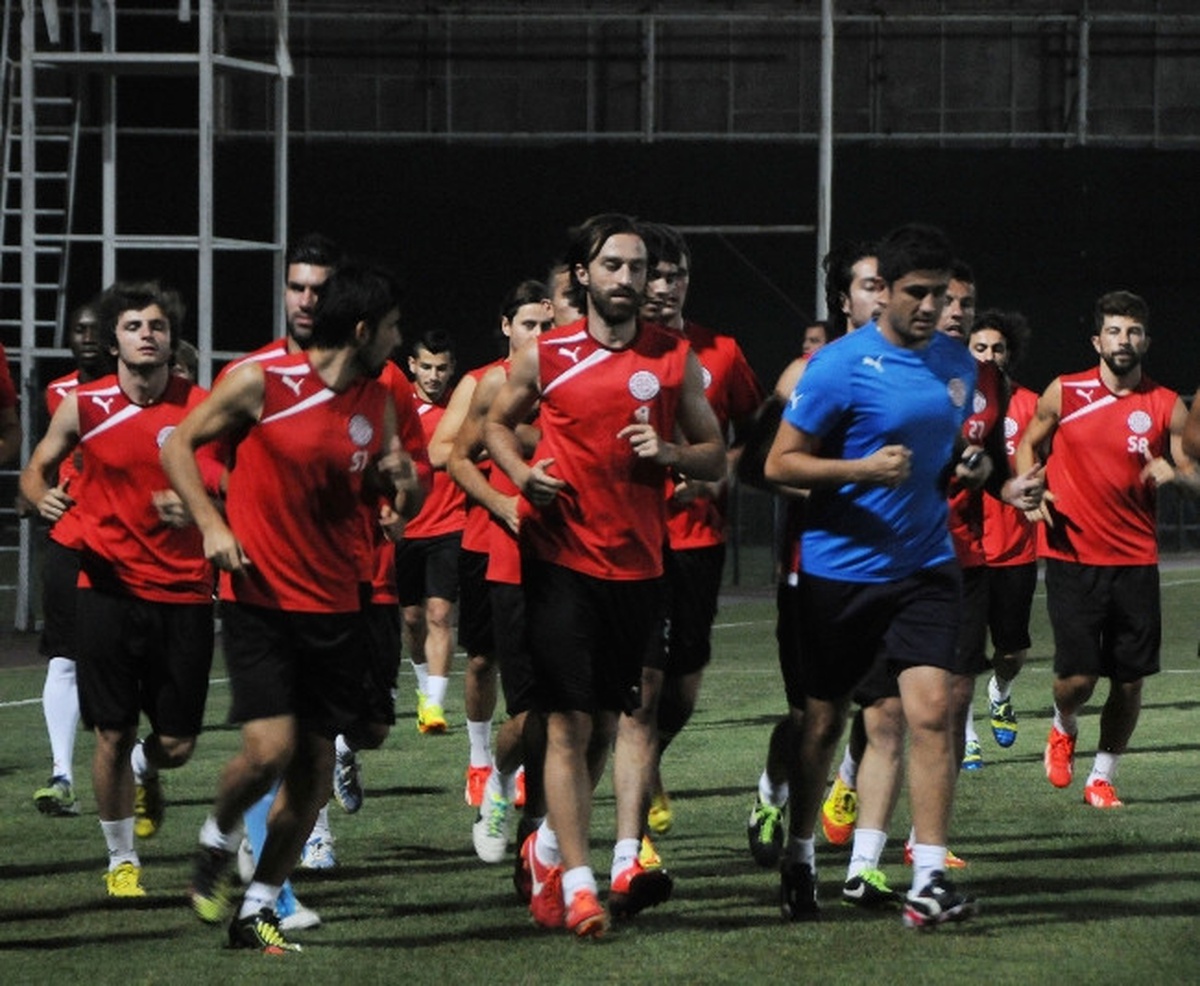 Antalyaspor Bursaspor Maçı na Hazırlanıyor