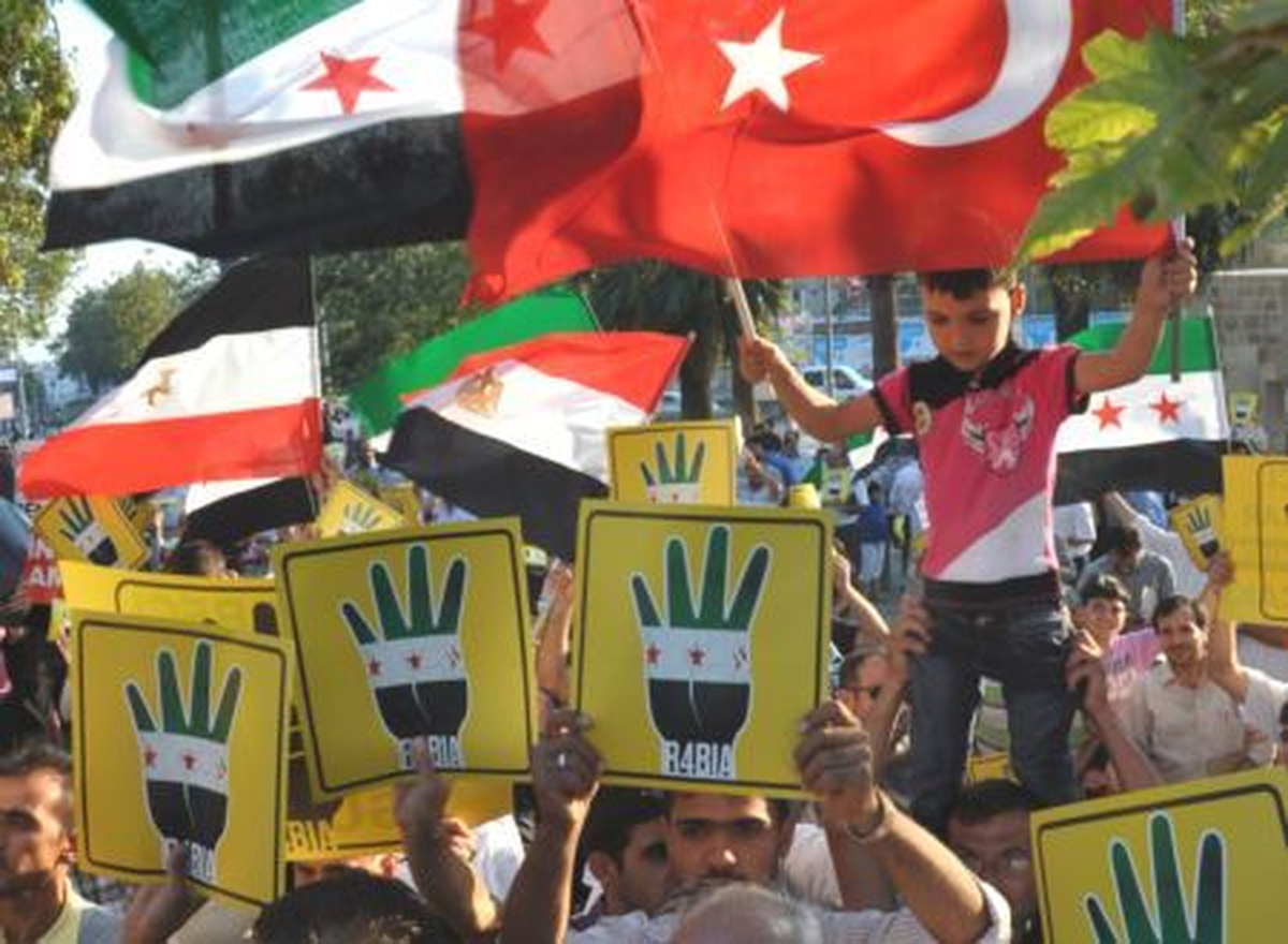 Mısır ve Suriye\'deki Katliamlara Tepkiler