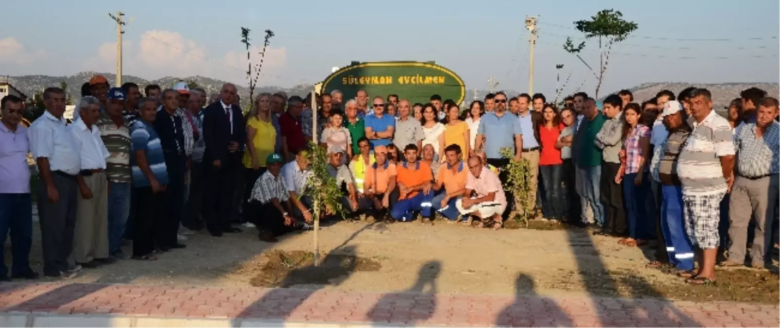 Muratpaşa Belediyesi'nden Bademağacı'na Park