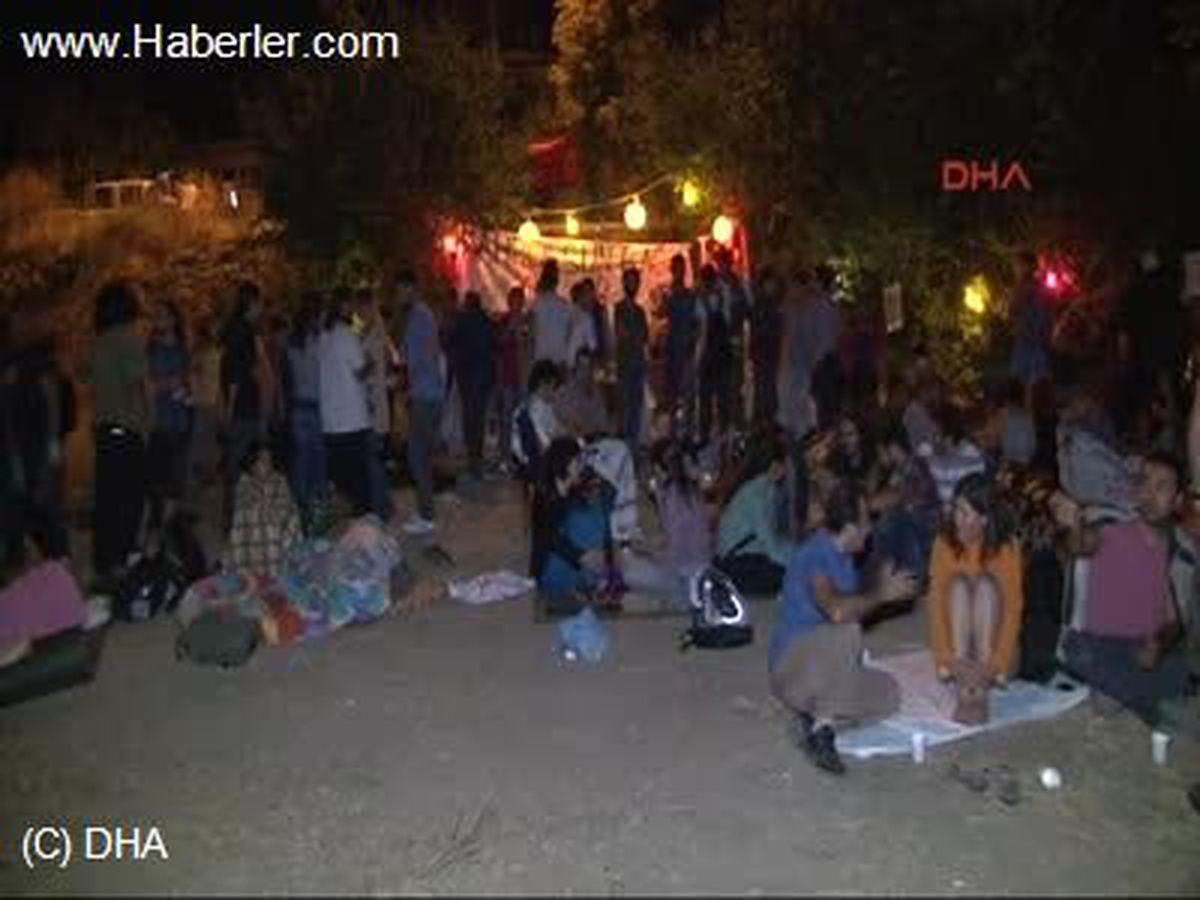 ODTÜ\'de Çadırlar Kalktı Ama Eylem Devam Ediyor