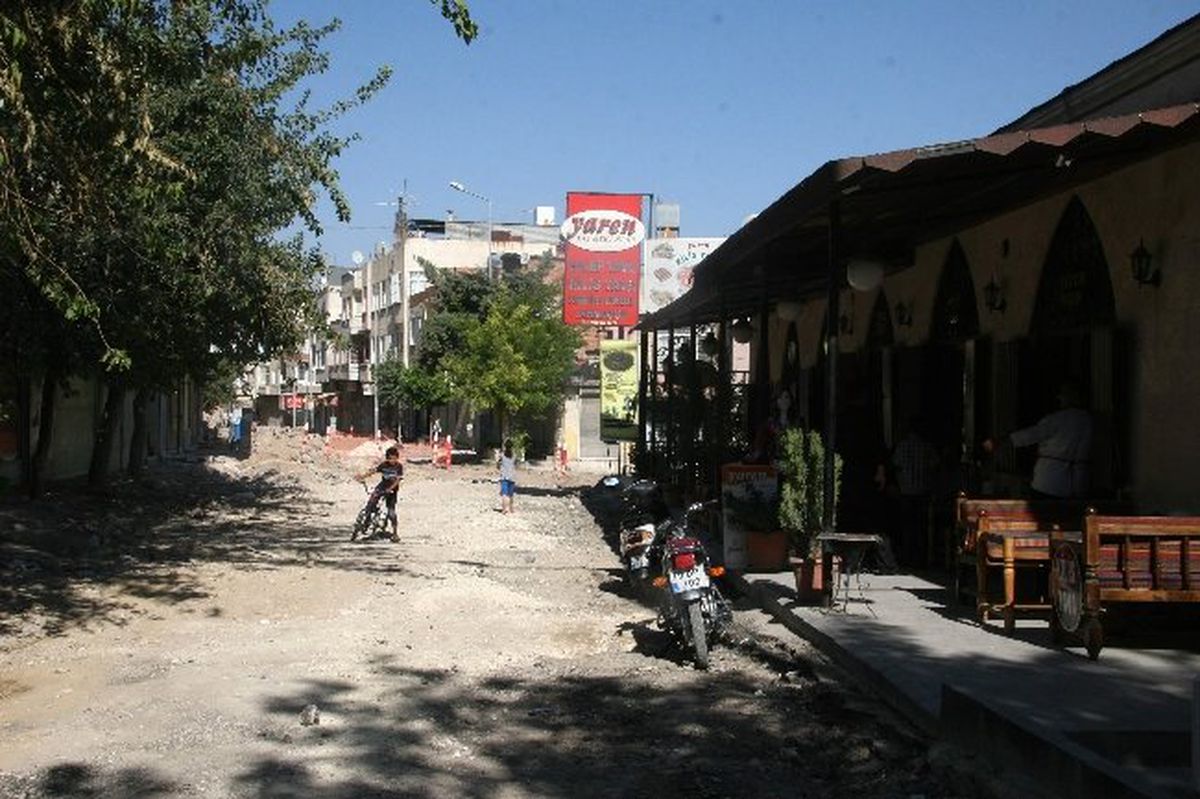 Odunpazarı Caddesi Trafiğe Kapatıldı